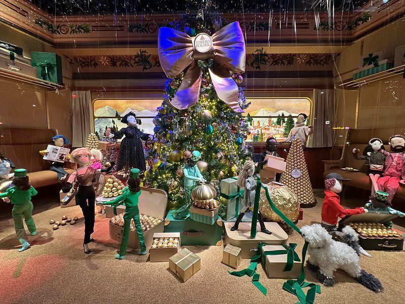 Quel est le plus grand magasin de décoration de Noël en France