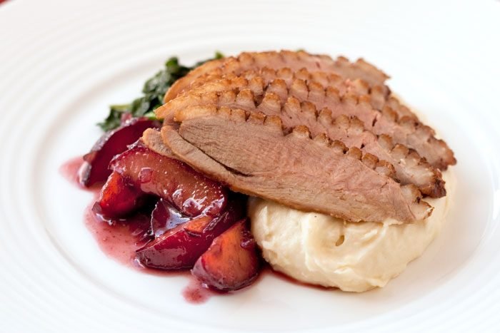 Comment réussir la cuisson parfaite du magret de canard à la poêle et au four